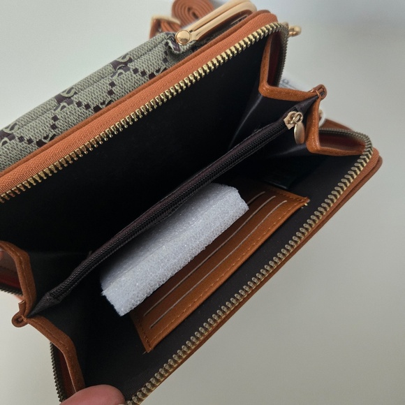 Park Ave Collection Cream & Tan Geometric Crossbody Phone Wallet - Picture 4 of 10